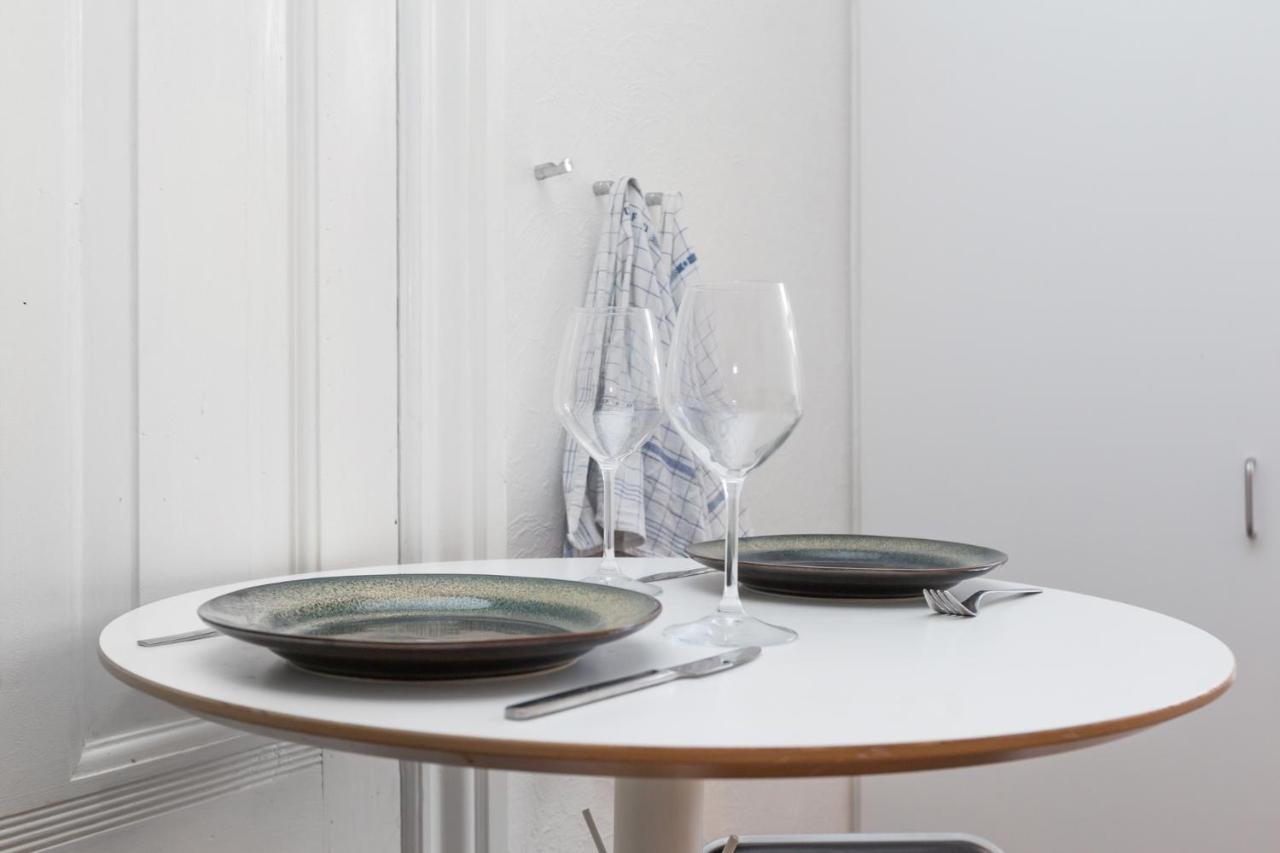 5 Min Fra Banegarden - Plads Til 4-Personer Apartment Aalborg Exterior foto