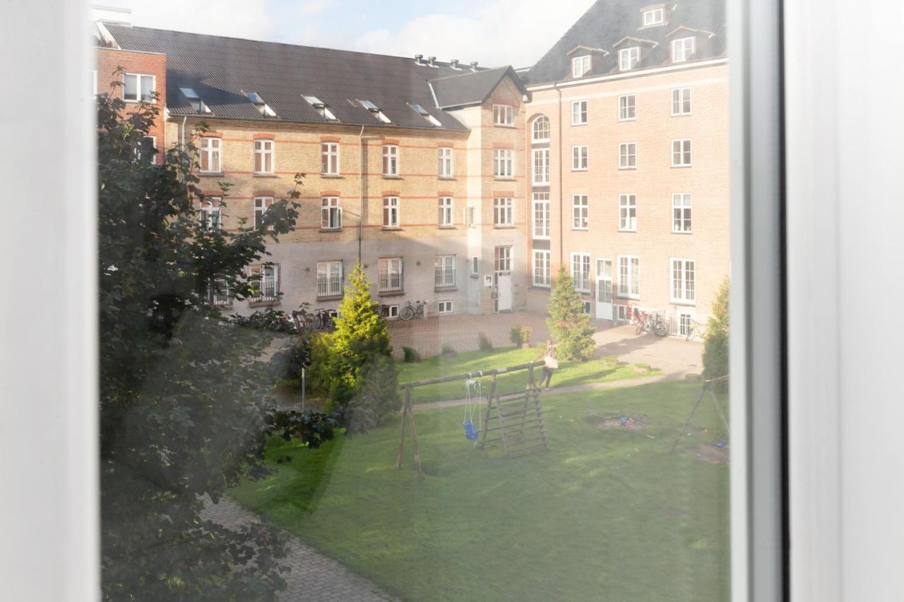 5 Min Fra Banegarden - Plads Til 4-Personer Apartment Aalborg Exterior foto