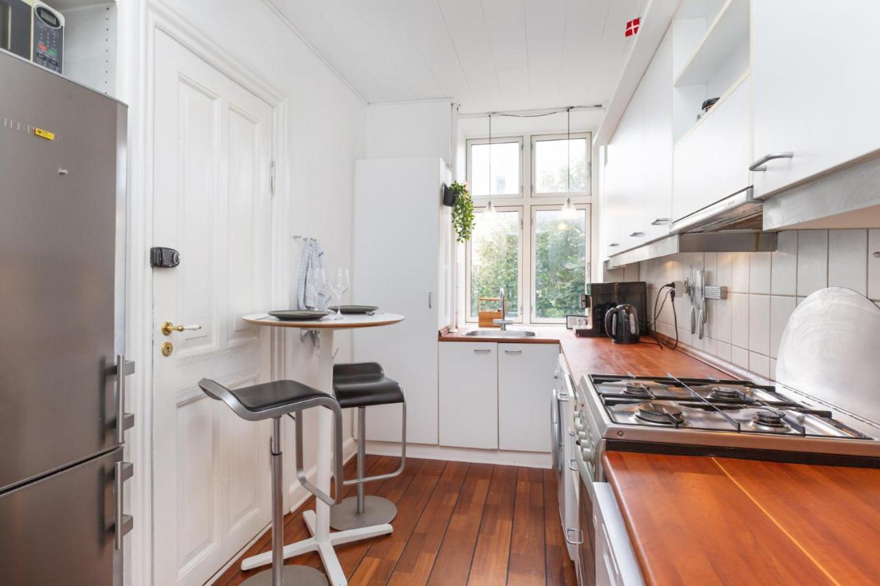 5 Min Fra Banegarden - Plads Til 4-Personer Apartment Aalborg Exterior foto