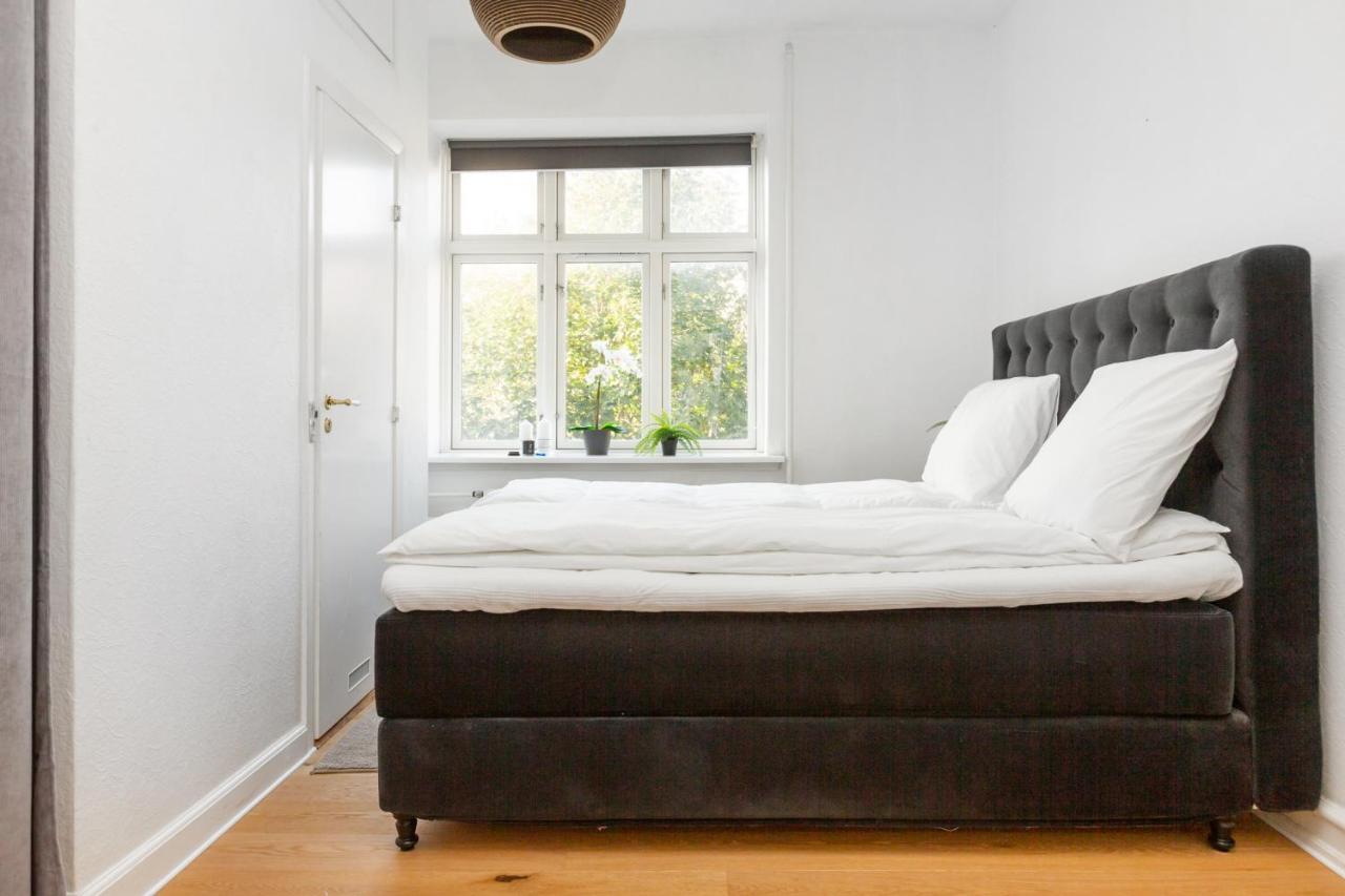 5 Min Fra Banegarden - Plads Til 4-Personer Apartment Aalborg Exterior foto